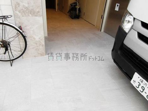 正面玄関