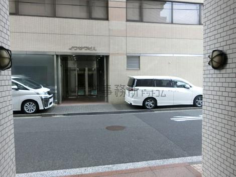正面玄関