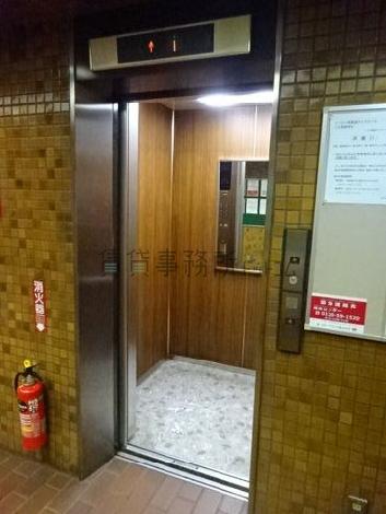 エレベーター