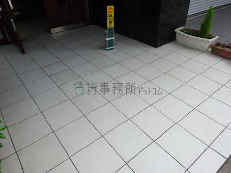 正面玄関
