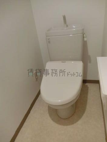 サン・クレシェンテのトイレ