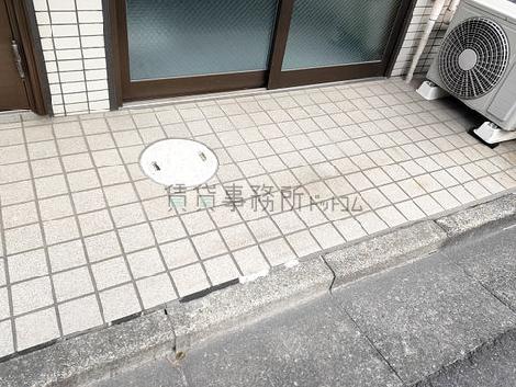 正面玄関