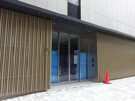 正面玄関