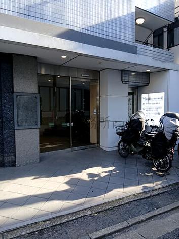 正面玄関