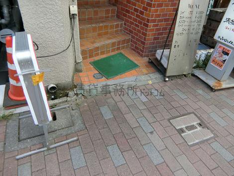 正面玄関