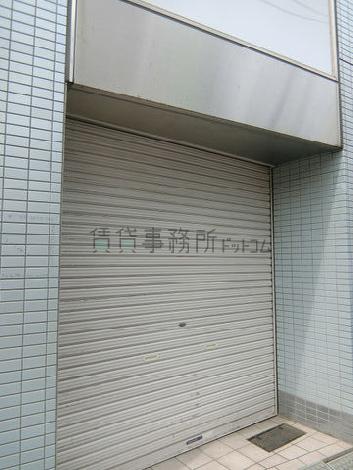 正面玄関
