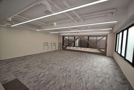 BizSQUARE 築地の室内