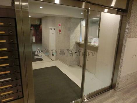 正面玄関