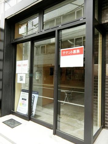 正面玄関