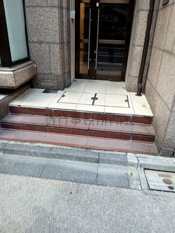正面玄関