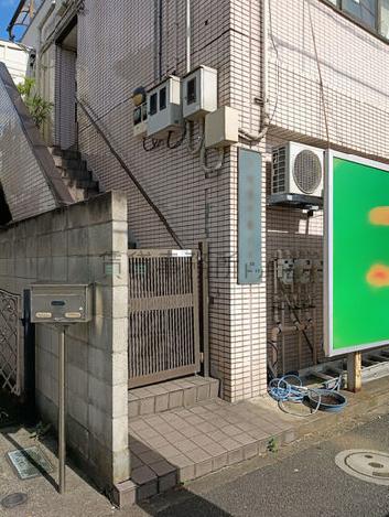正面玄関