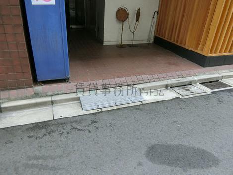 正面玄関