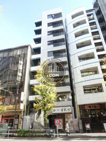 ストーク新宿井岡ビルの外観写真
