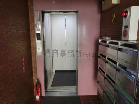 エレベーター