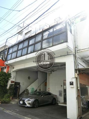 新関ビルの外観写真