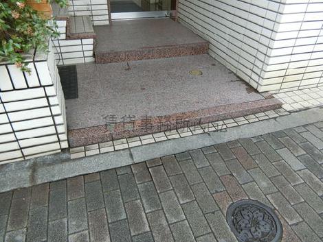 正面玄関