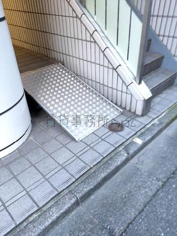 正面玄関