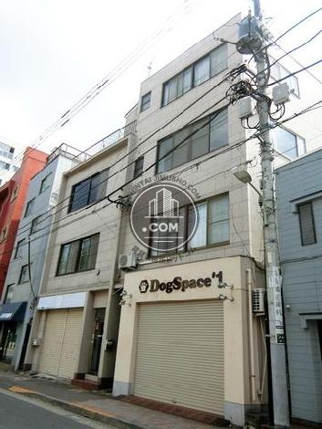 三進ビルの外観写真