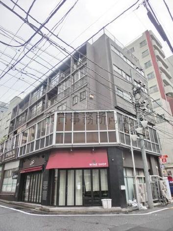 裏側からの外観