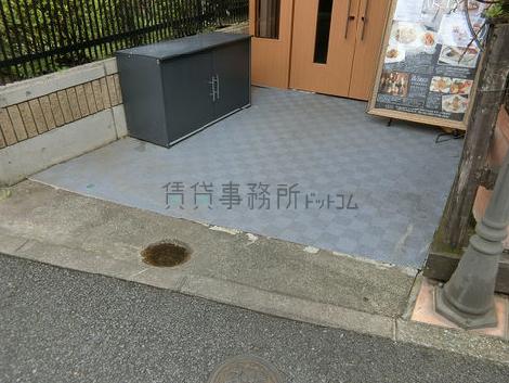 正面玄関