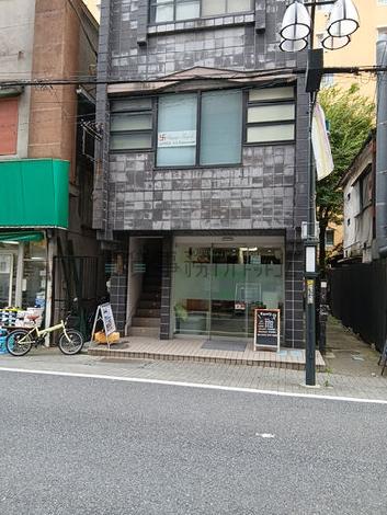 正面玄関