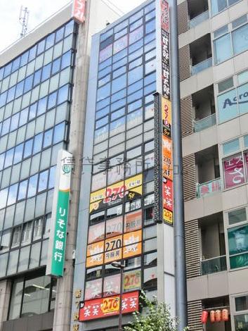 凹凸の無い壁面