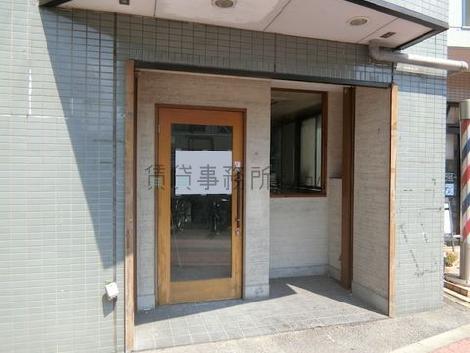 正面玄関