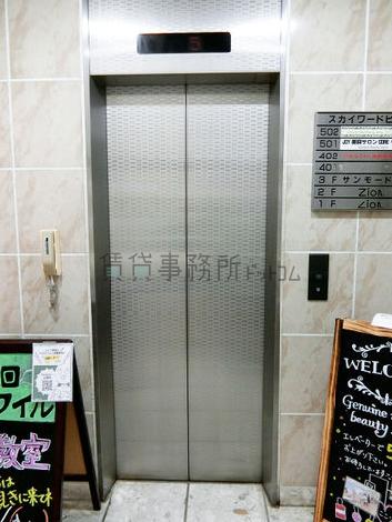 エレベーター