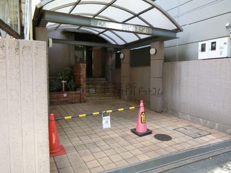 正面玄関