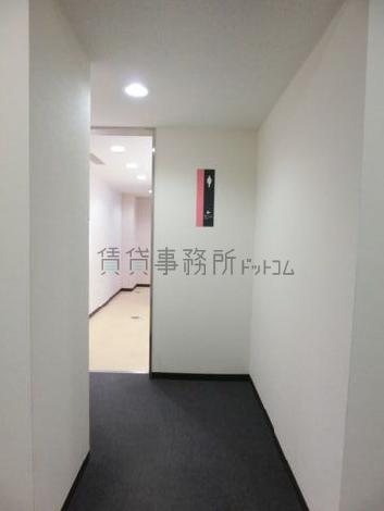 女性用トイレ