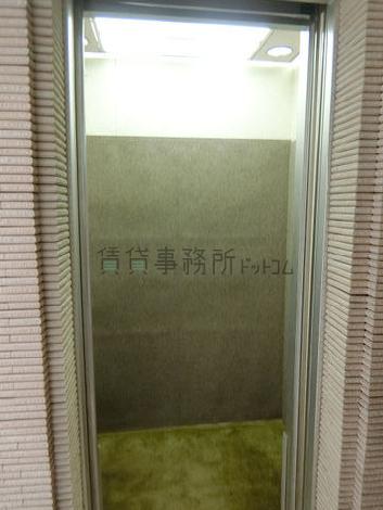 エレベーター