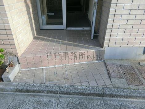 正面玄関