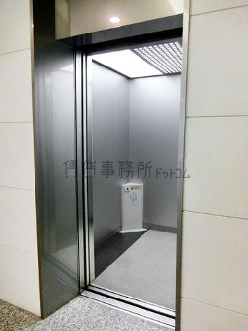 エレベーター