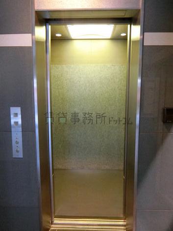 エレベーター