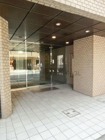 正面玄関