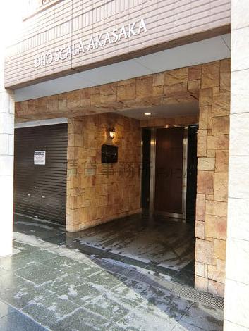 正面玄関