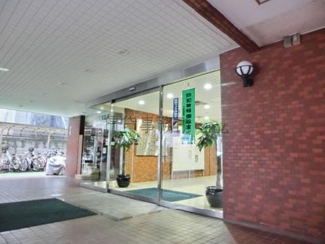 玄関前