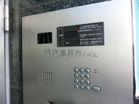 オートロック完備です