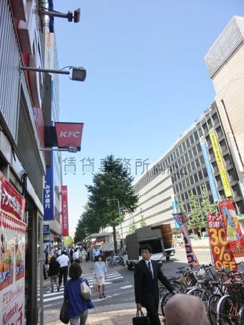 人通りもとても多いです