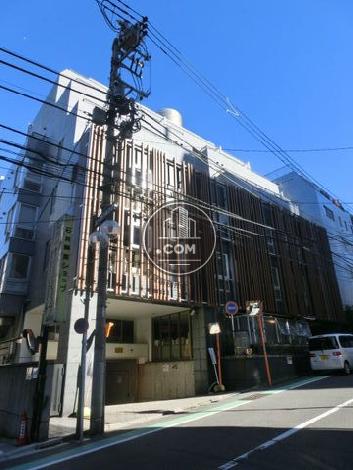 エルプリメント新宿の外観写真