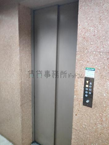 エレベーター