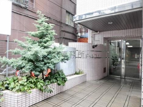 正面玄関