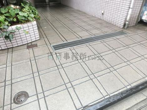 正面玄関