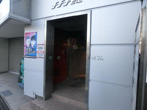 正面玄関