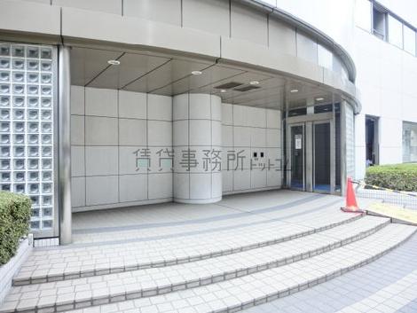 裏の通用口