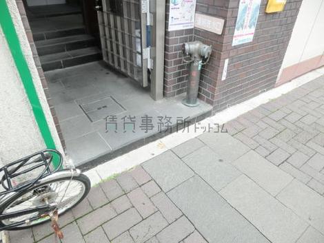 正面玄関
