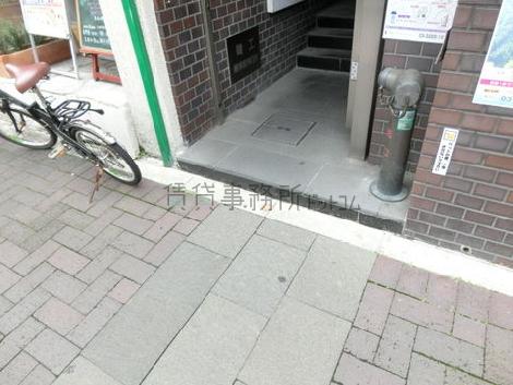 正面玄関