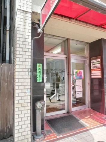 正面玄関