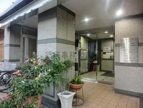 正面玄関