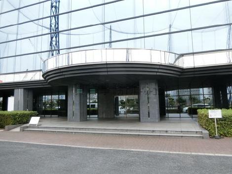 正面玄関